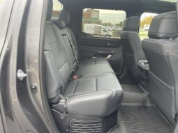 
										Toyota Tundra Hybrid full									