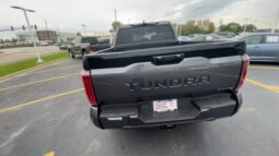 
										Toyota Tundra Hybrid full									