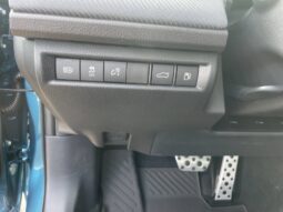 
										Toyota Camry full									