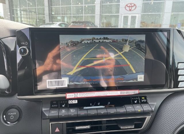 
								Toyota Camry full									