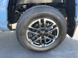 
										Toyota Tacoma full									