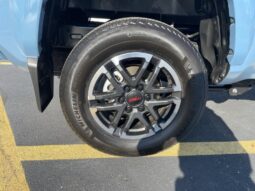 
										Toyota Tacoma full									