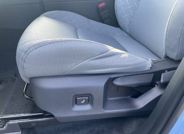 
								Toyota Tacoma full									