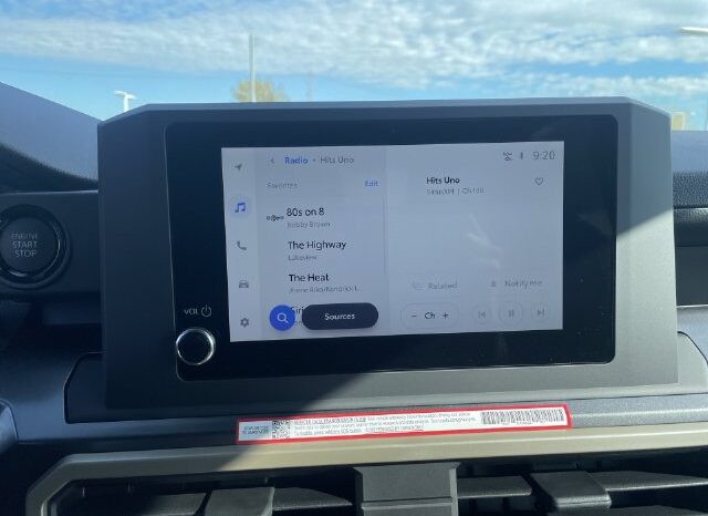 
								Toyota Tacoma full									