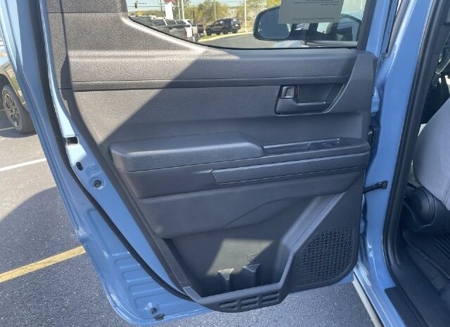 
								Toyota Tacoma full									