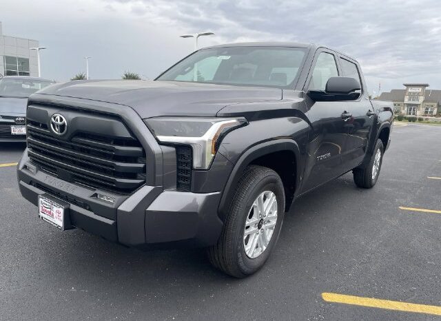 
								Toyota Tundra full									