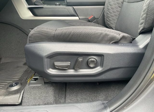 
								Toyota Tundra full									
