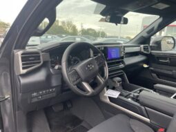 
										Toyota Tundra full									