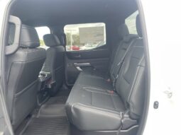 
										Toyota Tundra full									