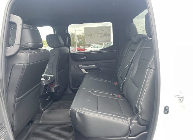 
								Toyota Tundra full									