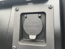 
										Toyota Tundra full									
