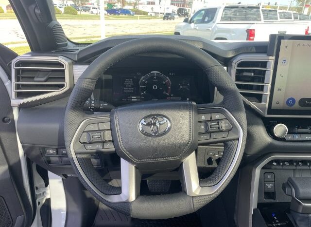
								Toyota Tundra full									