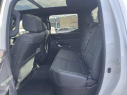 
										Toyota Tundra full									