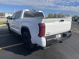 
										Toyota Tundra full									