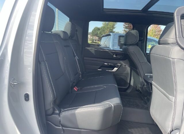 
								Toyota Tundra full									