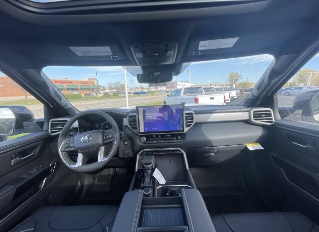 
								Toyota Tundra full									