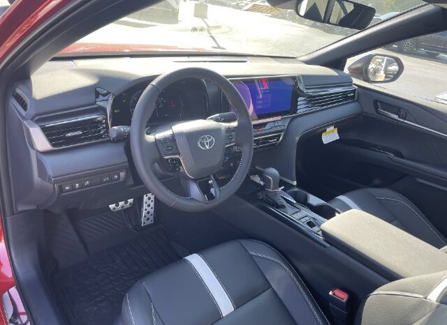 
								Toyota Camry full									
