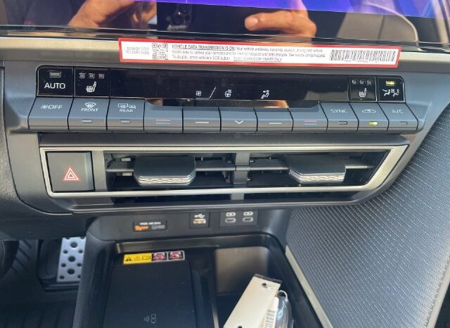 
								Toyota Camry full									
