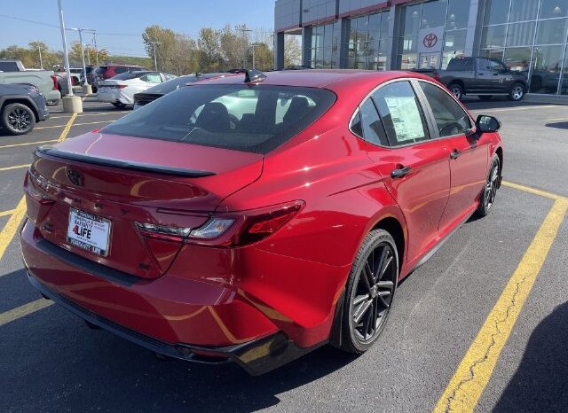 
								Toyota Camry full									