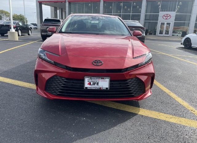 
								Toyota Camry full									