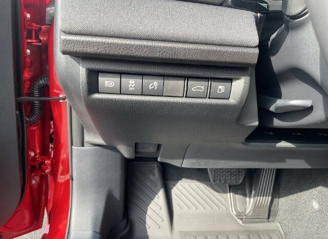 
								Toyota Camry full									
