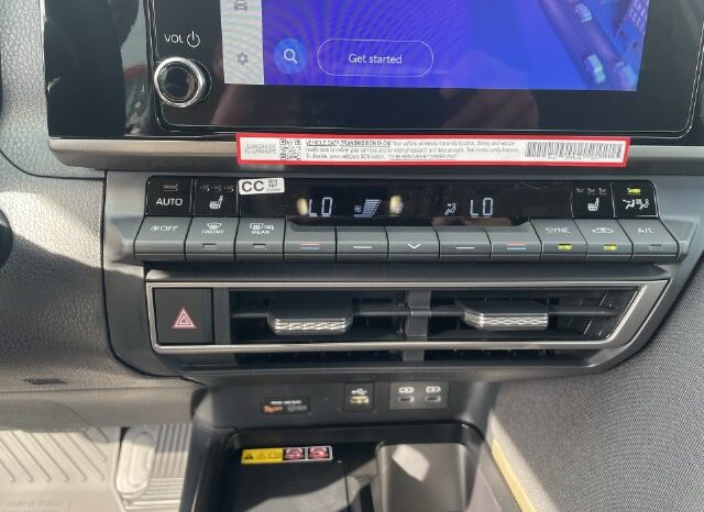 
								Toyota Camry full									