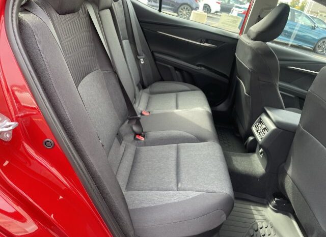 
								Toyota Camry full									