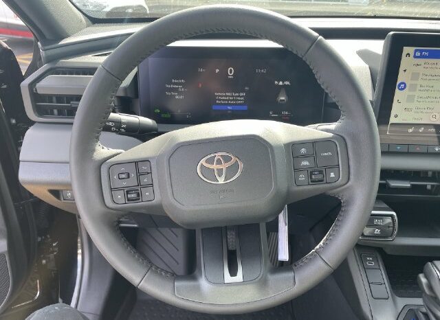 
								Toyota RAV4 full									