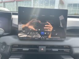 
										Toyota RAV4 full									