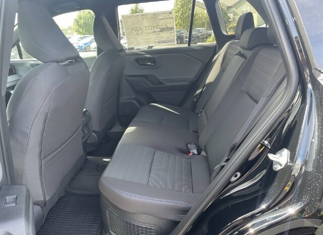 
								Toyota RAV4 full									