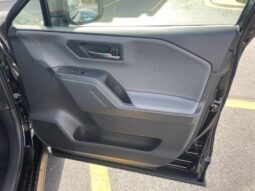 
										Toyota RAV4 full									