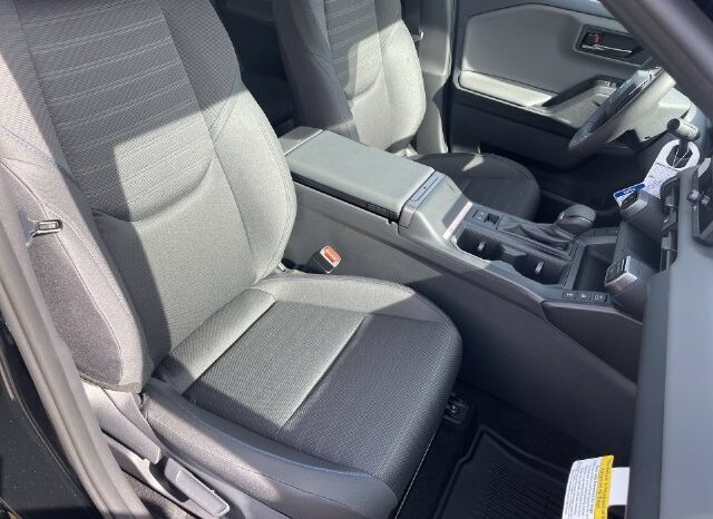 
								Toyota RAV4 full									