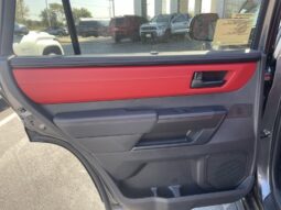 
										Toyota Sequoia full									