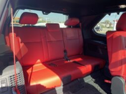 
										Toyota Sequoia full									