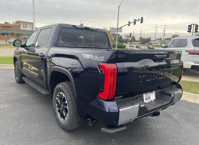 
								Toyota Tundra full									