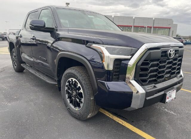 
								Toyota Tundra full									