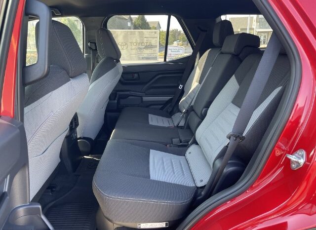 
								Toyota 4Runner full									