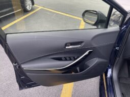 
										Toyota Corolla Hatchback full									