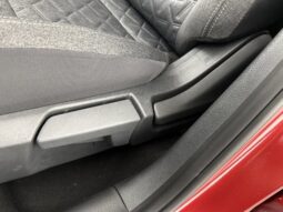 
										Nissan Kicks full									