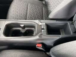 
										Nissan Kicks full									
