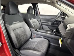 
										Nissan Kicks full									
