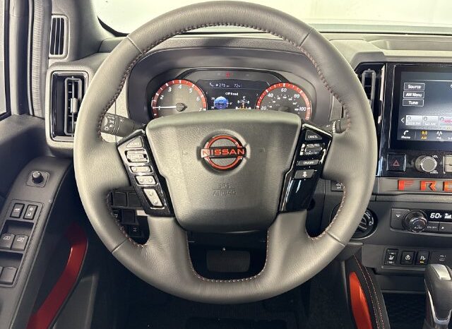 
								Nissan Frontier full									