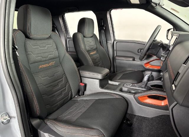 
								Nissan Frontier full									