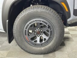 
										Nissan Frontier full									