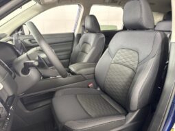 
										Nissan Pathfinder full									