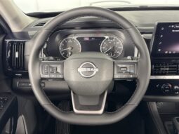 
										Nissan Pathfinder full									