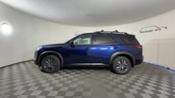 
										Nissan Pathfinder full									