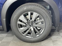 
										Nissan Pathfinder full									