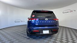 
										Nissan Pathfinder full									