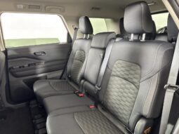 
										Nissan Pathfinder full									